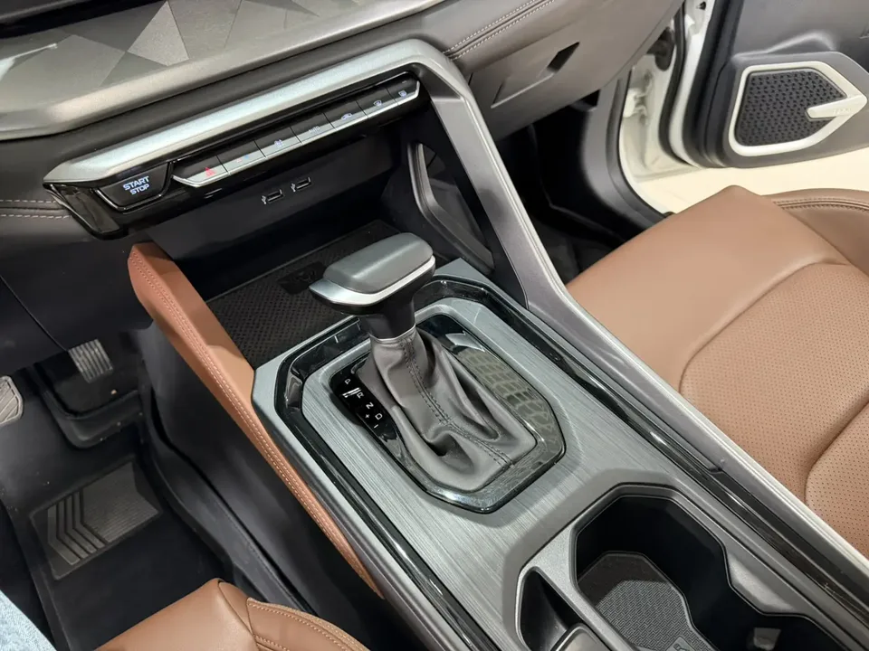 Geely Vision X6 Vision X6 2021 PRO 1.4T Automatic Premium Edition 2022 — thumbnail 4