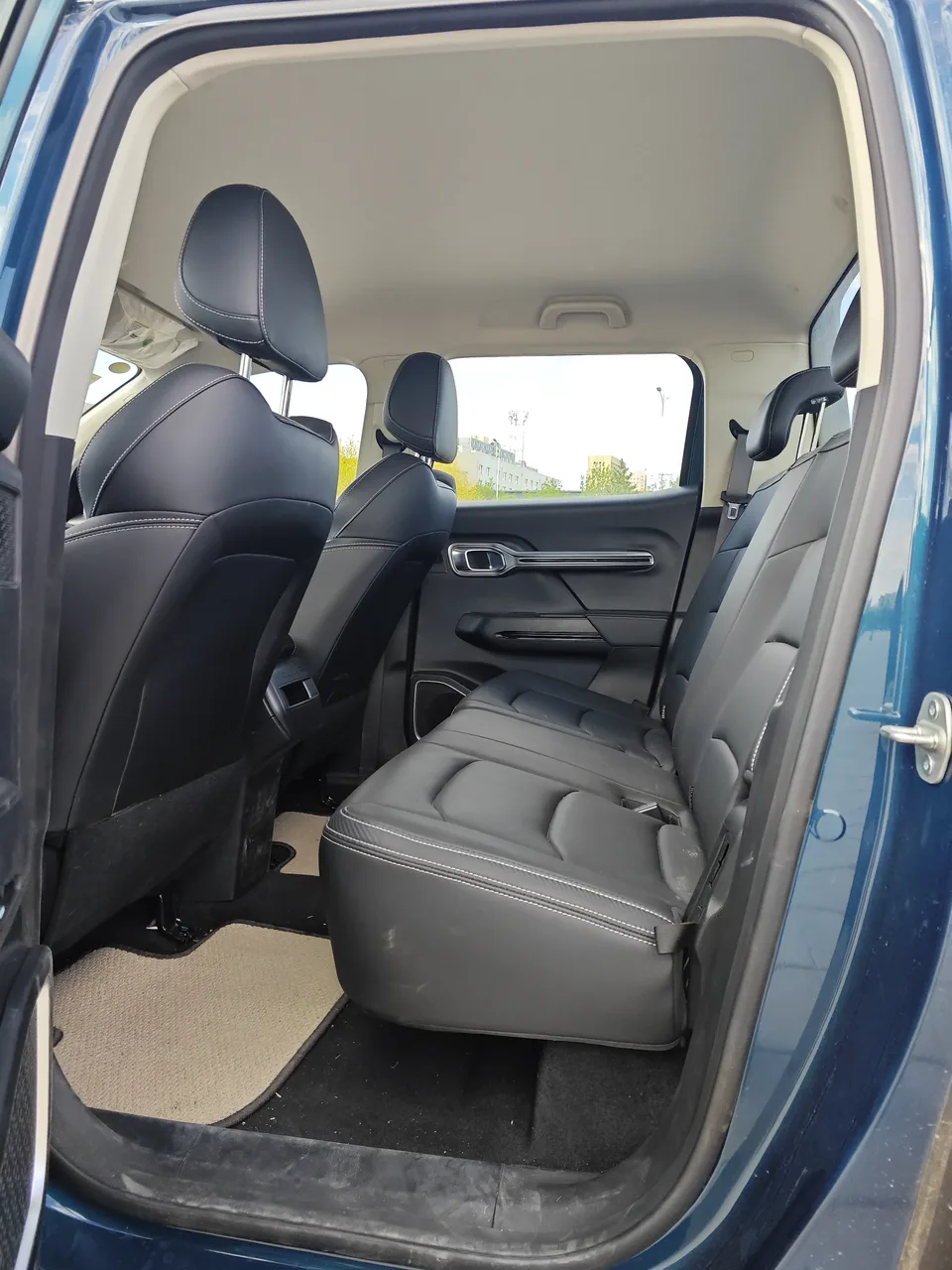 Geely Radar King Kong PHEV four-wheel drive Qianli King Kong long box 2025 — миниатюра 3