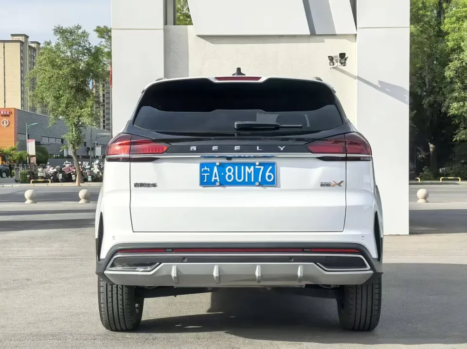 Geely Atlas Boyue 2022 Boyue X 1.8TD DCT smart model 2023 — миниатюра 2