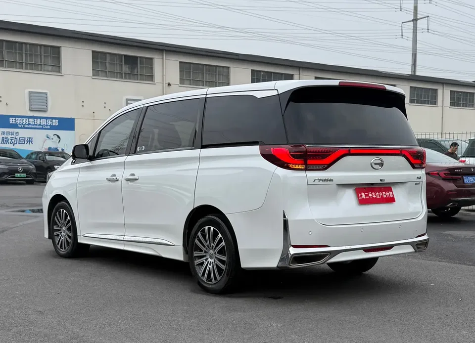 GAC Trumpchi M8 Trumpchi M8 2023 Lingxiu Series 390T Premium Edition 2022 — миниатюра 2