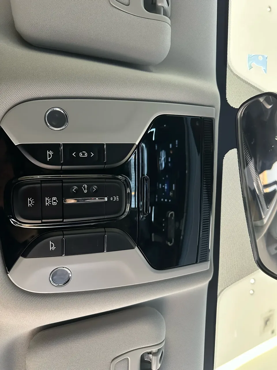 GAC Trumpchi M8 Trumpchi M8 2023 Trumpchi M8 2023 Lingxiu Series 390T Exclusive Edition 2024 — thumbnail 3