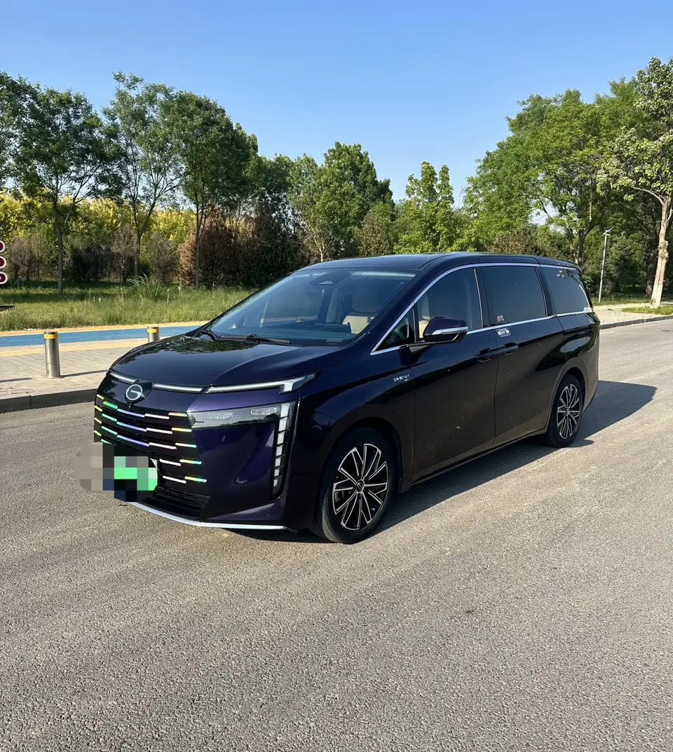GAC Trumpchi E8 PHEV 2024