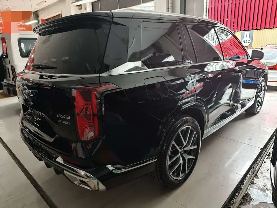 GAC Trumpchi GS8 Trumpchi GS8 2022 Trumpchi GS8 2022 Dual Engine Series 2.0TM Hybrid 2WD Premium Edition 7 Seaters 2023 — thumbnail 2