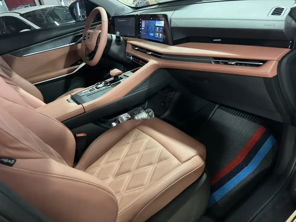 Changan CS75PLUS Third Generation Champion Edition 1.5T Automatic Cruise 2025 — миниатюра 5