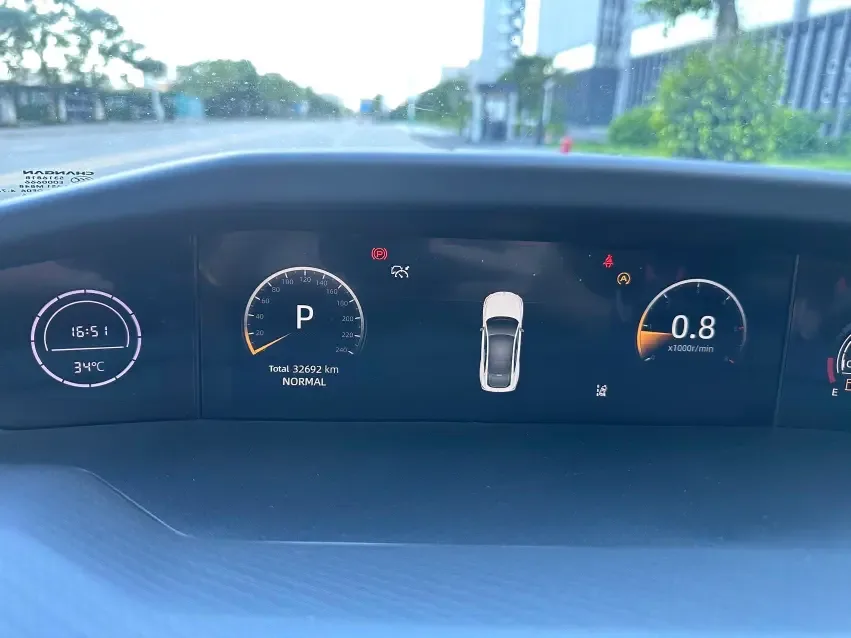 Changan UNI-V 1.5T Sports Edition 2022 — миниатюра 5