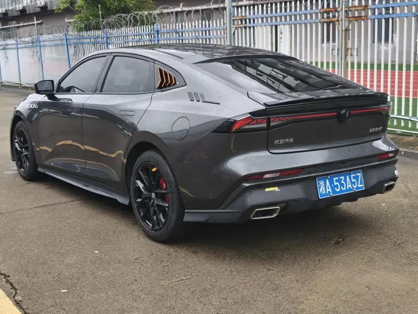 Changan UNI-V Changan UNI-V 2024 1.5T Premium 2024 — thumbnail 4