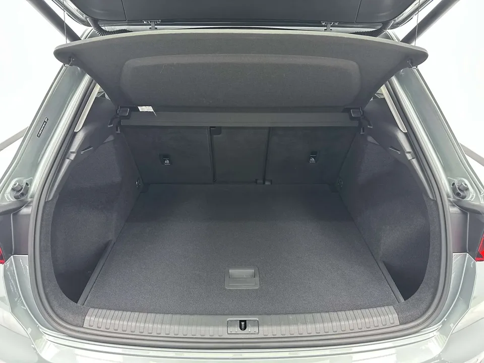 Audi Q3 Audi Q3 2023 35 TFSI Fashionable and Dynamic 2023 — миниатюра 5