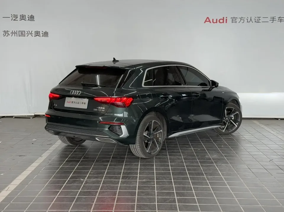 Audi A3 Audi A3 2024 Sportback 35 TFSI stylish and sporty 2024 — миниатюра 3