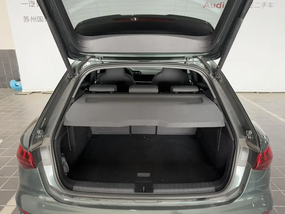 Audi A3 Audi A3 2024 Sportback 35 TFSI stylish and sporty 2024 — миниатюра 4
