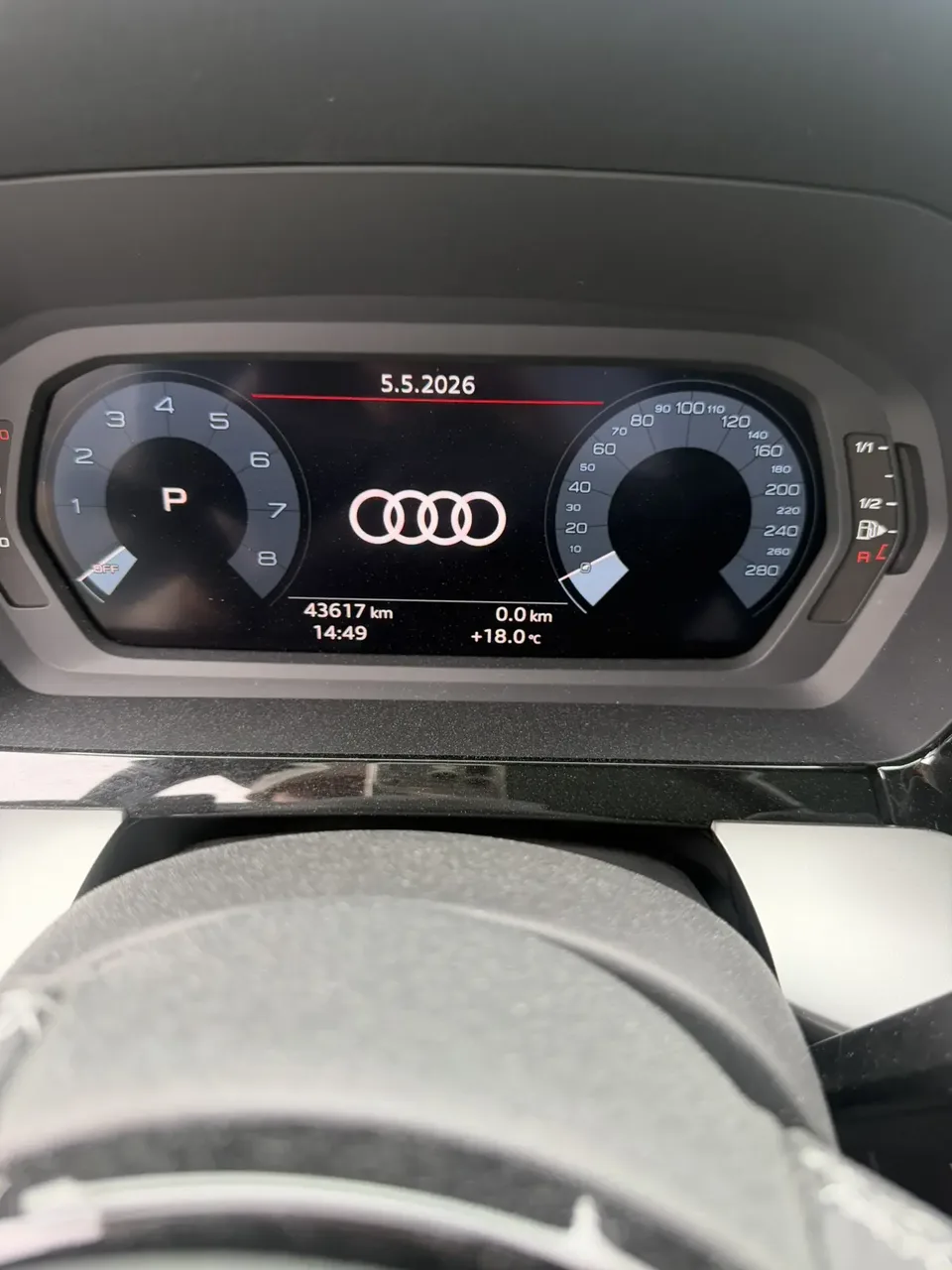 Audi A3 facelift Sportback 35 TFSI stylish and sporty 2023 — миниатюра 5