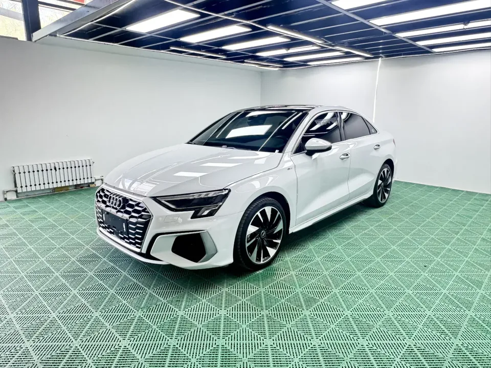Audi A3 Audi A3 2022 A3L Limousine 35 TFSI Stylish Sports 2022 — photo 1, buy with delivery to Moscow