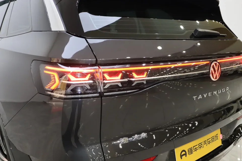 Volkswagen Patrol 2024 Lanxun 380TSI 4WD R-line Touring Edition 2024 — миниатюра 2