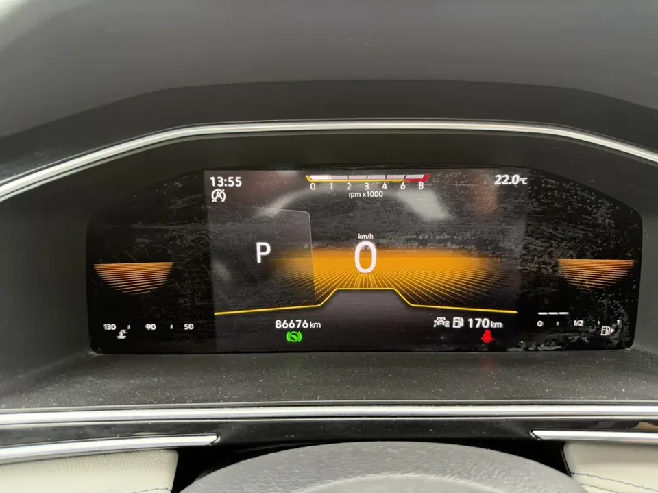 Volkswagen Tiguan L Tiguan L 2022 330TSI Automatic 2WD Comfort Edition 2022 — миниатюра 3