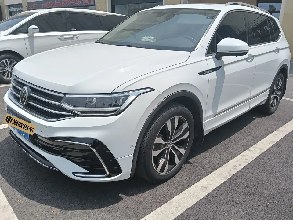 Volkswagen Tiguan L 2023