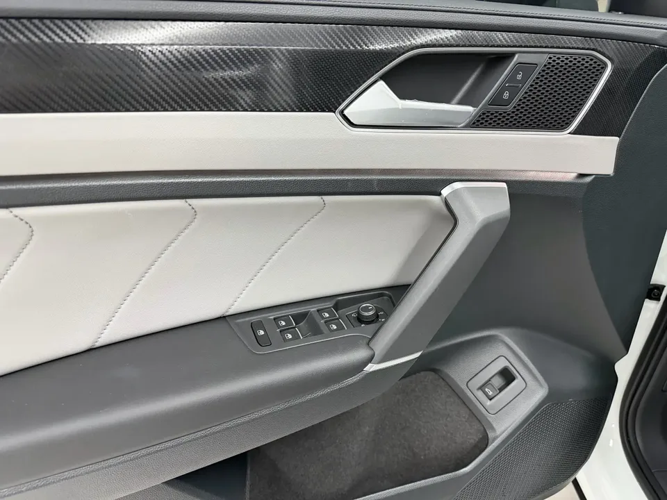 Volkswagen Tayron Tayron 2023 Tanyue 2023 280TSI 2WD Luxury Plus Advanced Edition 2023 — thumbnail 5