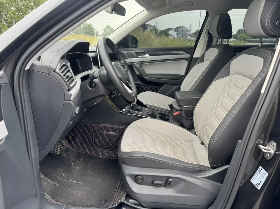 Volkswagen Tayron Tanyue 2024 300TSI 2WD Luxury Plus Advanced Edition 2024 — миниатюра 5
