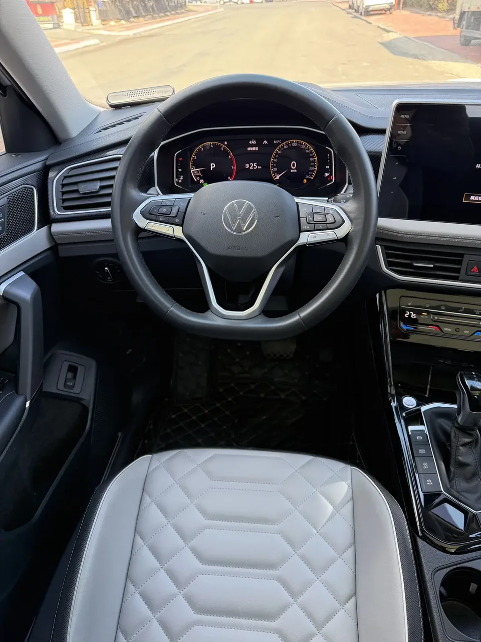 Volkswagen Tayron Tayron 2023 Tanyue 2023 280TSI 2WD Luxury Plus Advanced Edition 2023 — thumbnail 3
