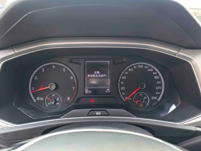 Volkswagen T-Roc Tanyue 280TSI DSG 2WD Elite PLUS 2022 — миниатюра 5