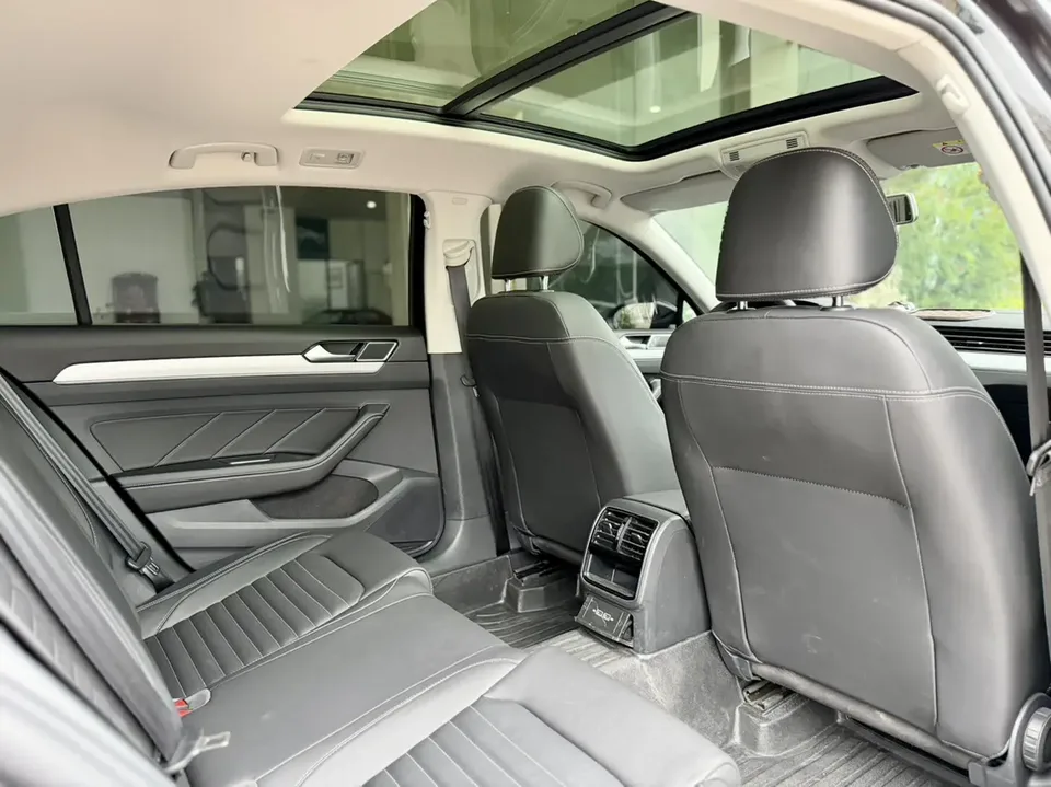 Volkswagen Magotan Magotan 2024 2 million units public enjoyment model 280TSI DSG comfort model 2024 — миниатюра 3