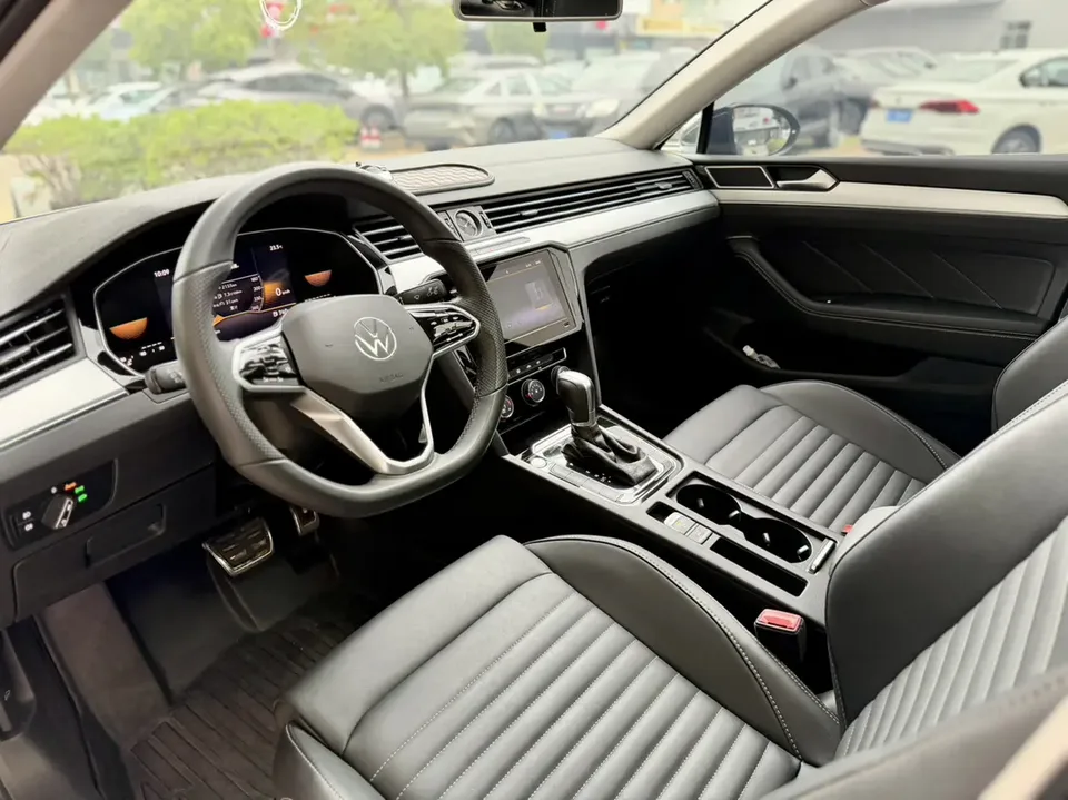Volkswagen Magotan Magotan 2024 2 million units public enjoyment model 280TSI DSG comfort model 2024 — миниатюра 5