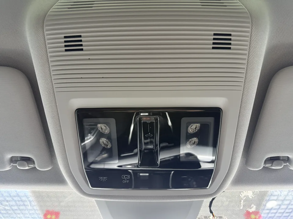 Volkswagen Lamando Lingdu Lingdu L 280TSI DSG Cool Edition 2023 — миниатюра 3