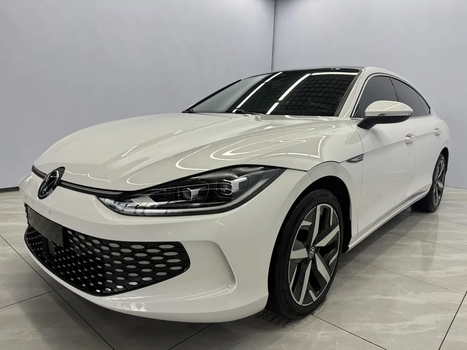 Volkswagen Lamando Lingdu Lingdu L 280TSI DSG Cool Edition 2023 — фото 1, купить с доставкой в Москву