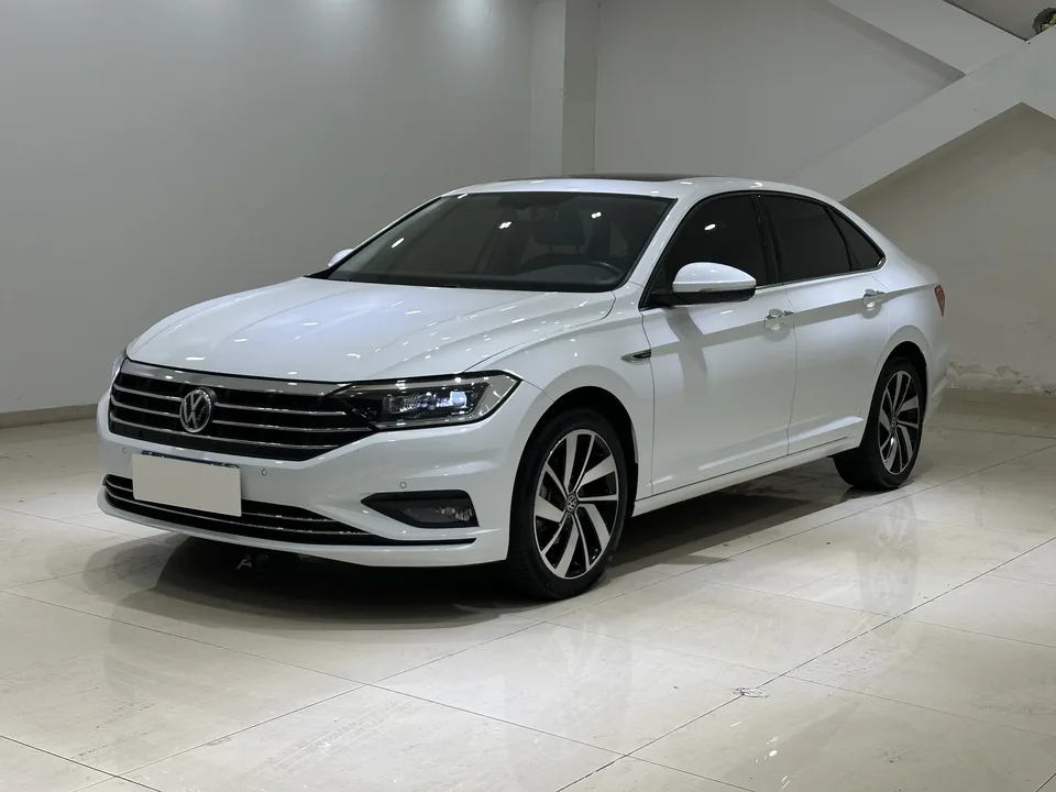 Volkswagen Sagitar 2022
