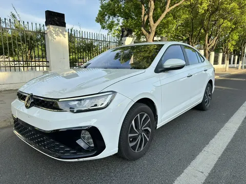 Volkswagen Lavida 2024 купить в Москве