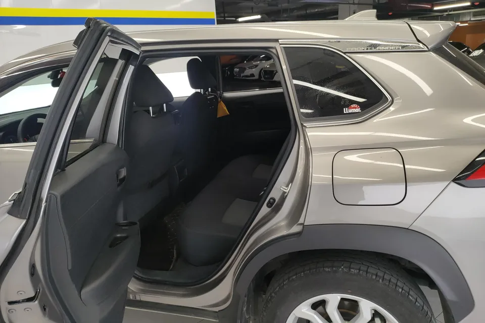 Toyota Frontlander 2.0L CVT Elite Edition 2023 — миниатюра 4