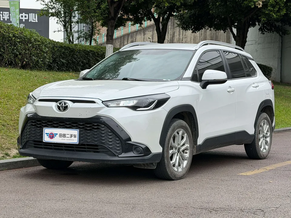 Toyota Frontlander 2024