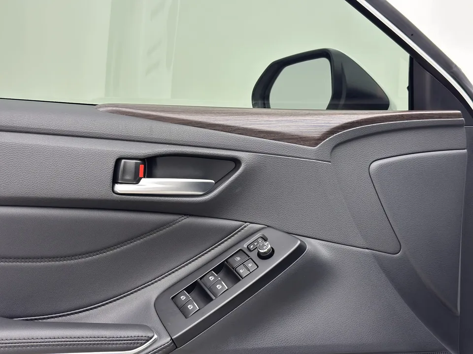 Toyota Avalon 2.0L Advanced Edition National VI 2022 — миниатюра 4