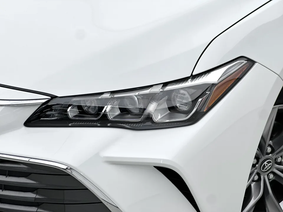 Toyota Avalon 2.0L Advanced Edition National VI 2022 — миниатюра 5
