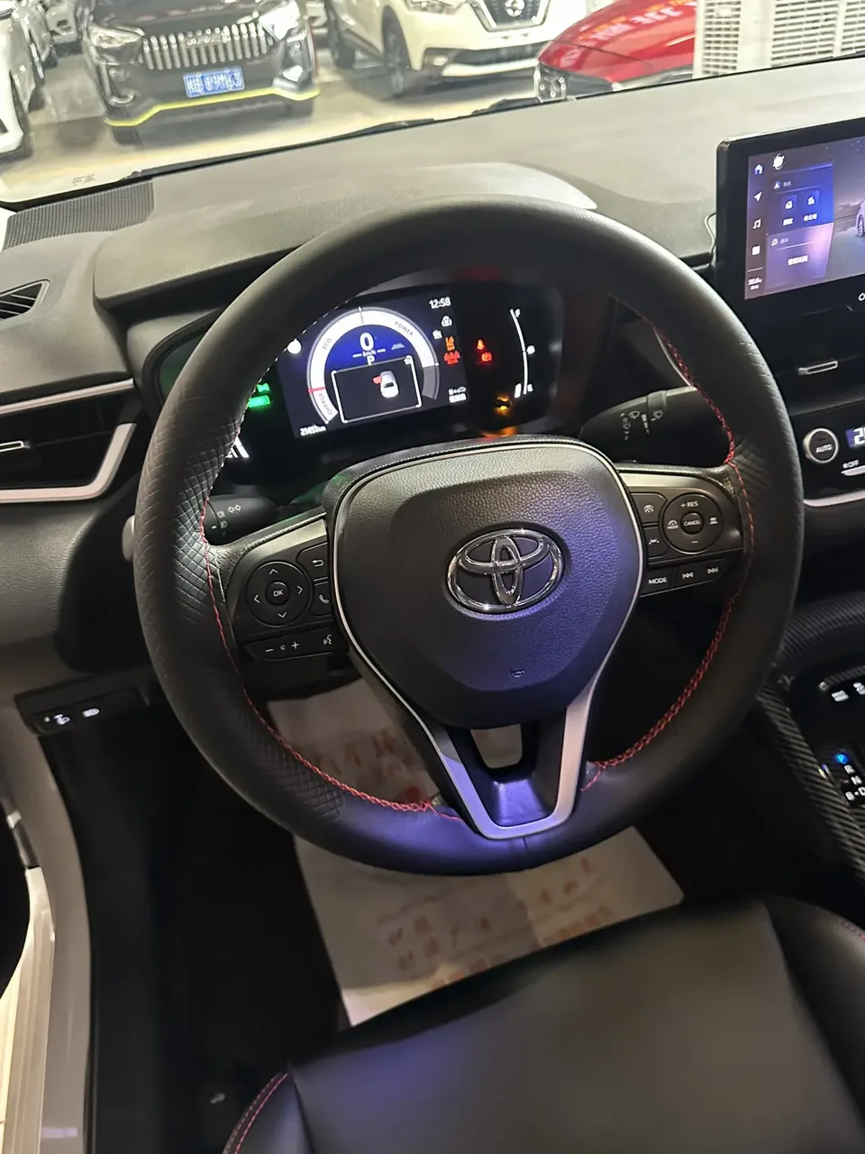Toyota Corolla Intelligent Electric Hybrid Dual Engine 1.8L E-CVT Elite Edition 2024 — миниатюра 3