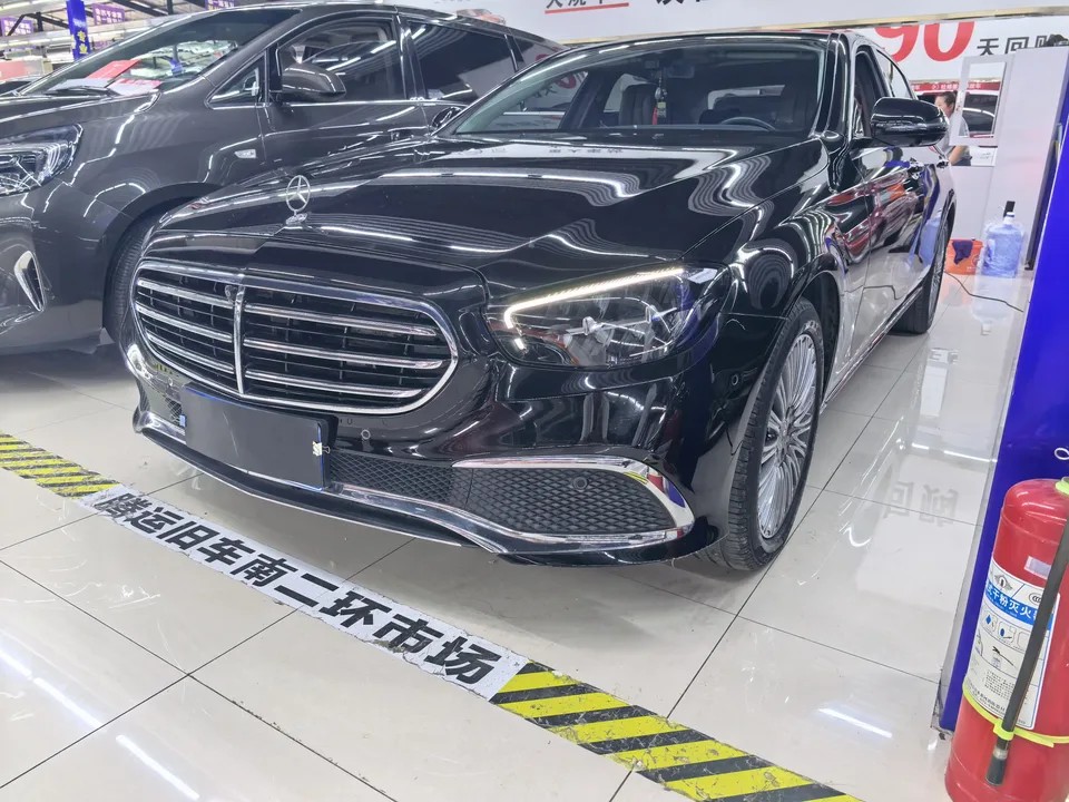 Mercedes-Benz E-Class E-Class 2023 E 300 L Luxury Sedan 2023 — photo 1, buy with delivery to Moscow