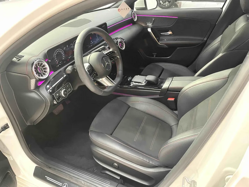Mercedes-Benz Mercedes Benz A Class Mercedes-Benz A-Class 2023 A 200 L Sports Sedan Fashion Edition 2023 — миниатюра 5