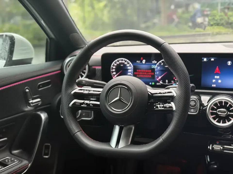 Mercedes-Benz Mercedes Benz A Class Mercedes-Benz A-Class 2024 A 200 L Dynamic Edition 2024 — миниатюра 4