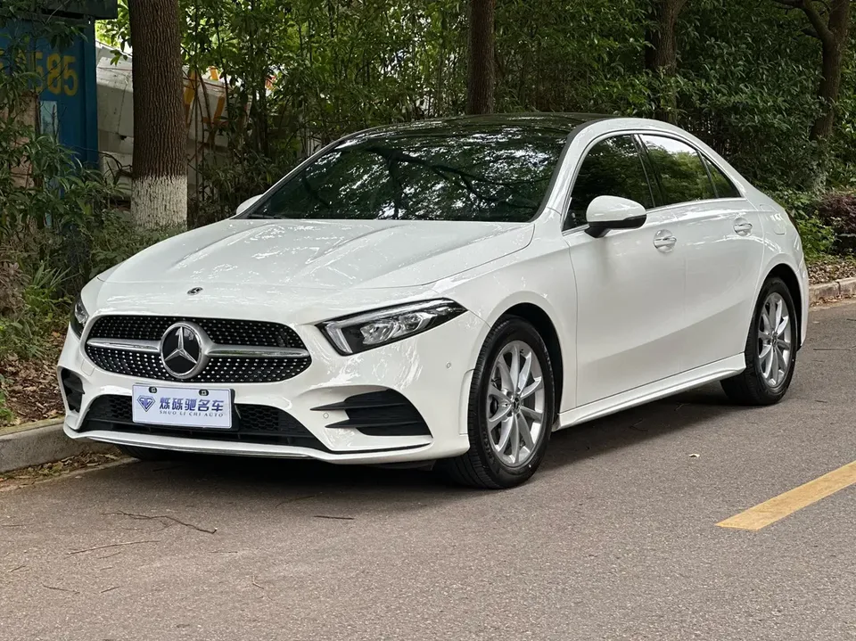 Mercedes-Benz Mercedes Benz A Class 2022