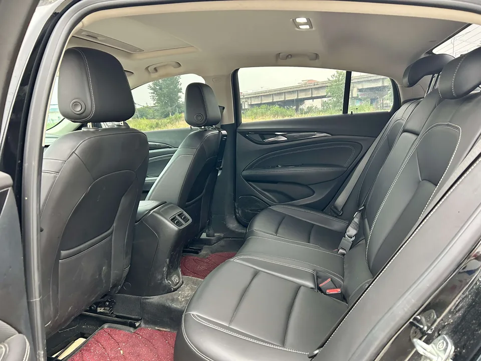Buick Majesty Regal 2024 25T Super Edition 2024 — миниатюра 5