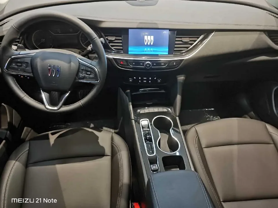 Buick Majesty Regal 2024 25T Super Edition 2025 — миниатюра 5