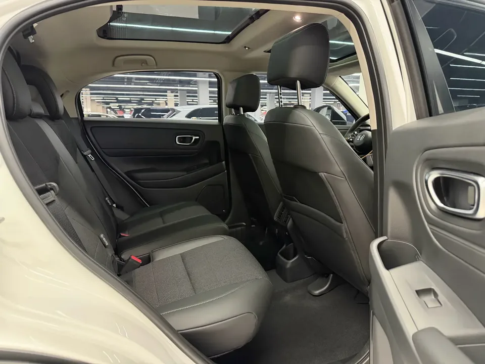 Honda VEZEL Binzhi 2023 1.5L CVT technology version 2023 — thumbnail 5