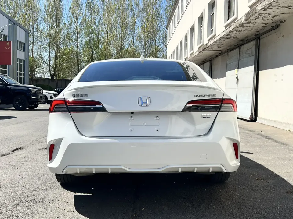 Honda Inspire 260TURBO Exquisite Edition 2024 — миниатюра 2