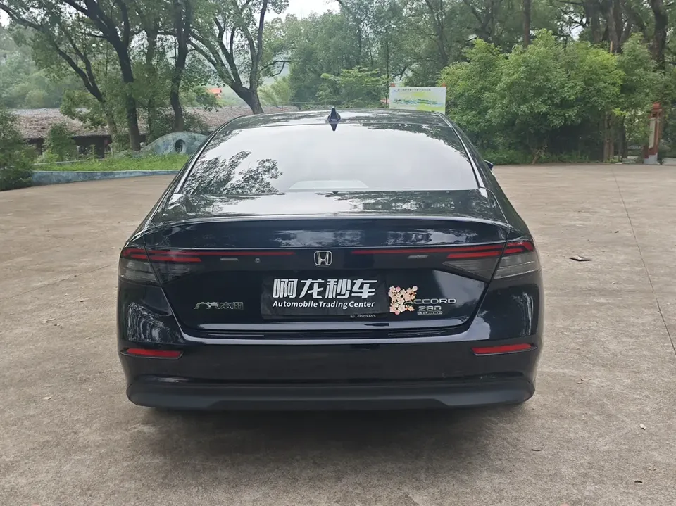 Honda Accord Rui T 260TURBO Deluxe Edition 2024 — миниатюра 4