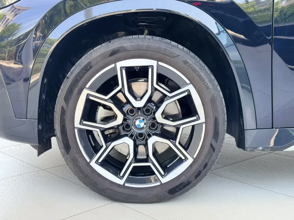 BMW X1 X1 2023 sDrive25Li X Design Package 2024 — thumbnail 3