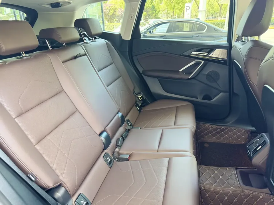 BMW X1 X1 2023 sDrive25Li X Design Package 2024 — thumbnail 5