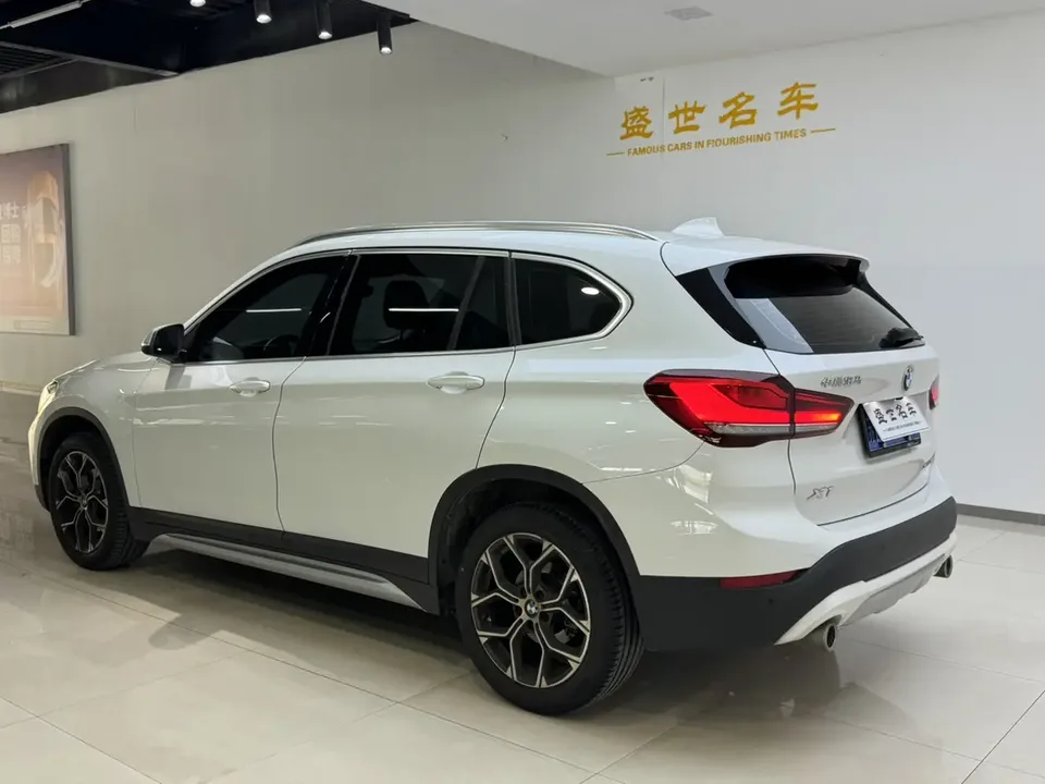 BMW X1 X1 2022 BMW X1 2022 sDrive20Li Exclusive Model 2022 — thumbnail 5
