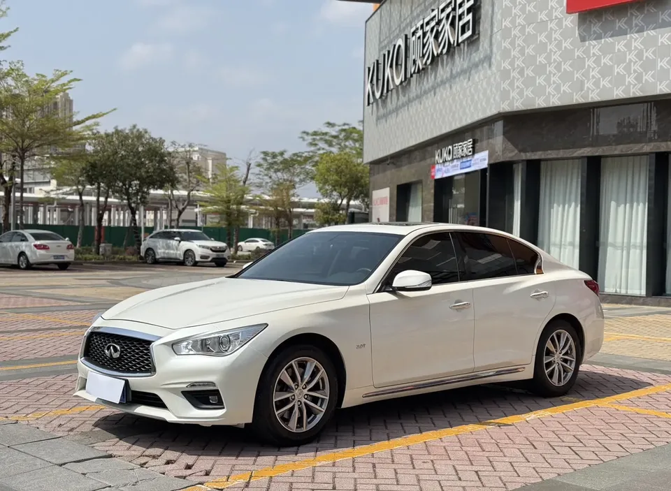 Infiniti Q50L 2023