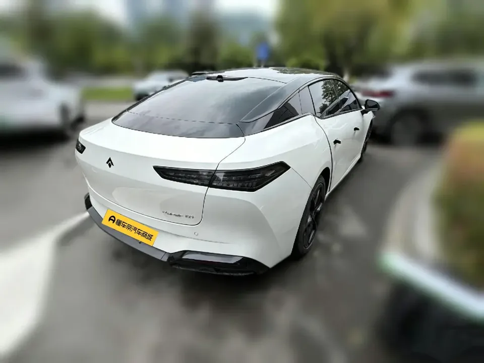 GAC Trumpchi Haobo Haopin GT 710 rear drive supercharged version of ternary lithium 2024 — миниатюра 2