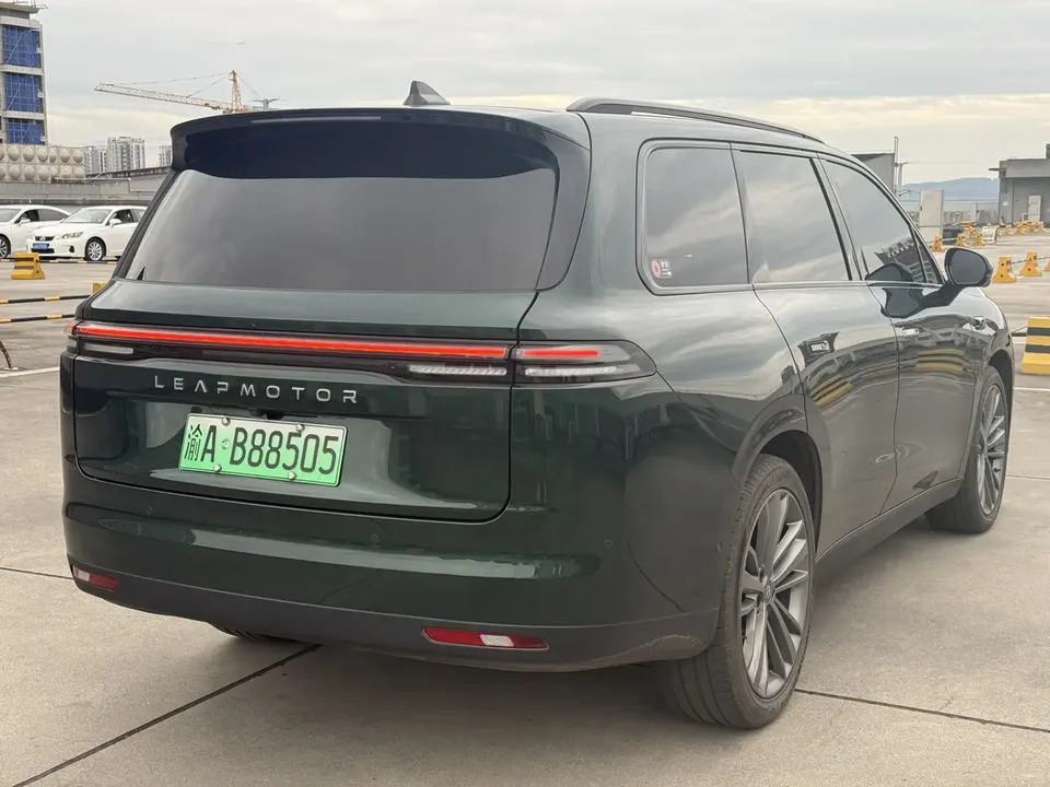 Leapmotor C16 pure electric version 520 LiDAR version 2024 — миниатюра 2