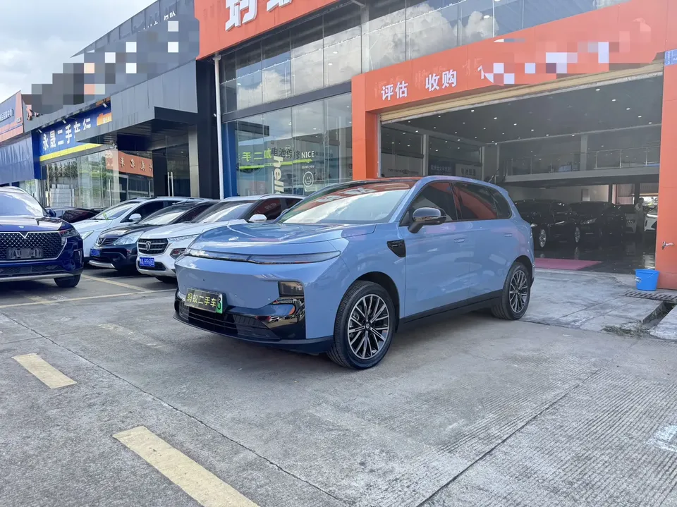 Leapmotor B10 2025