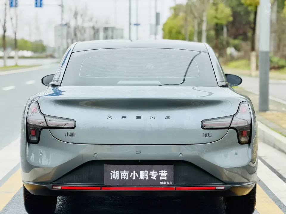 XPeng Xiaopeng MONA M03 515 Long Range Edition 2025 — миниатюра 2